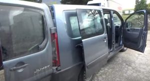 Се преврте комбе со 50 мигранти на автопатот Ниш – Пирот, повеќе од 30 повредени
