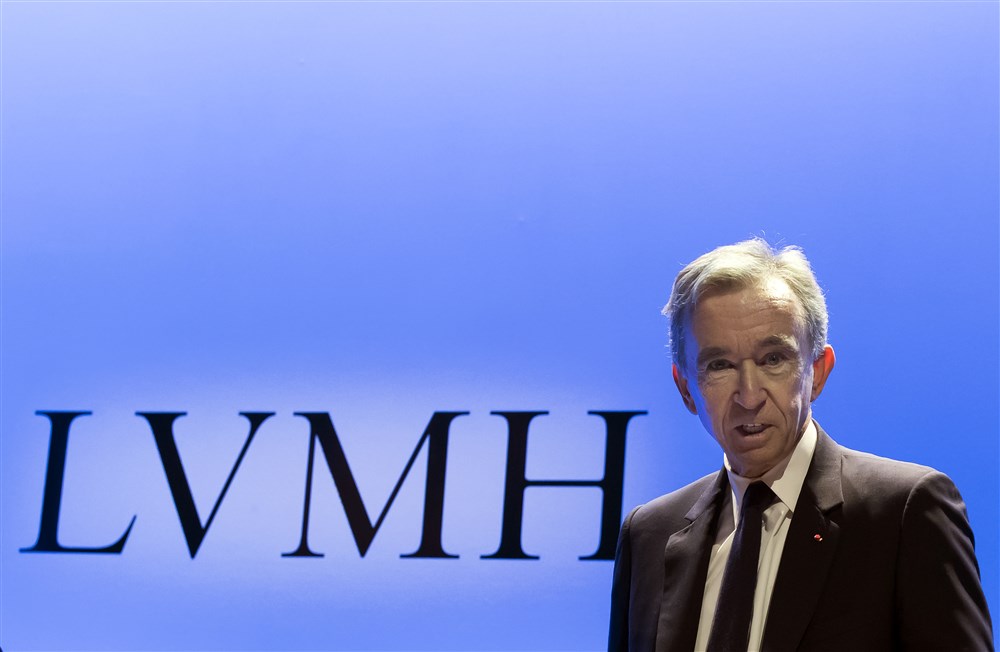 LVMH CEO Bernard Arnault's wealth surpasses $200 billion 